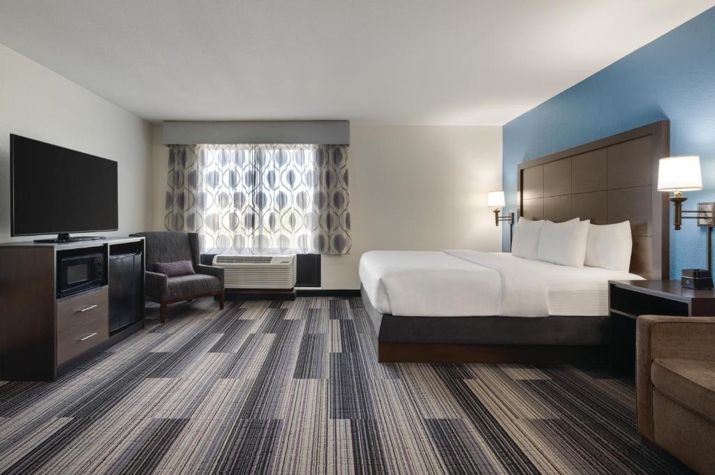 La Quinta Inn & Suites by Wyndham Springfield Airport Rte 66 - Suite Deluxe Con Cama Extragrande - No Fumadores