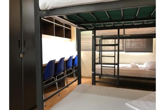 Postel nebo postele na pokoji v ubytování Monchere Dormitory