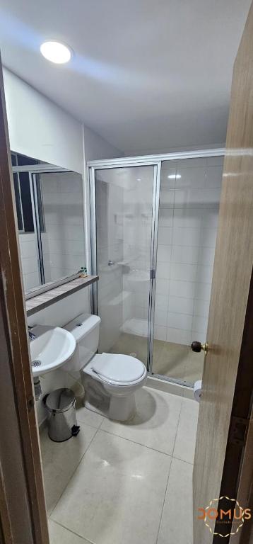 Koupelna v ubytování Valparaíso Premier Loft Con Piscina