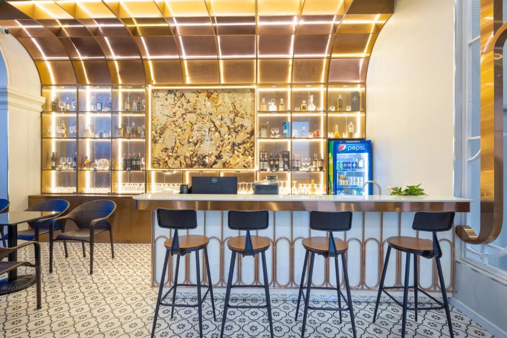Nhà hàng/khu ăn uống khác tại Avari Hotel