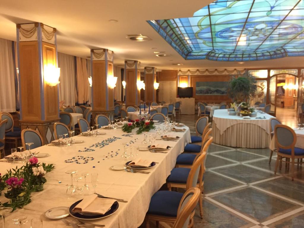 Restaurace v ubytování Hotel Promenade