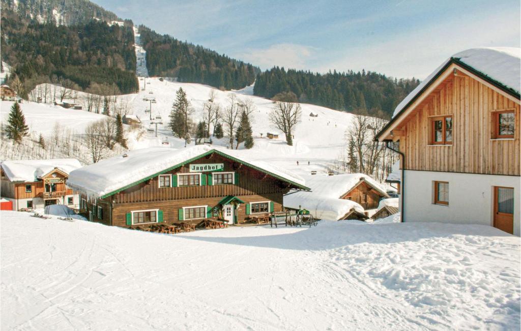 Fotografia z galérie ubytovania Großes Ferienhaus In Altaussee v destinácii Altaussee