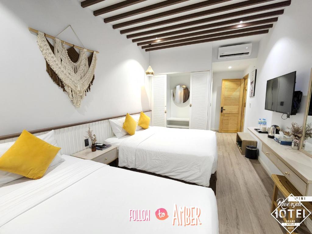 Riverside Mini Hotel Grand World Phu Quoc - 11