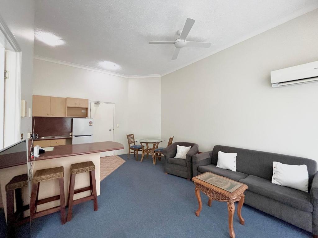 Surf Parade Resort - Resim 33