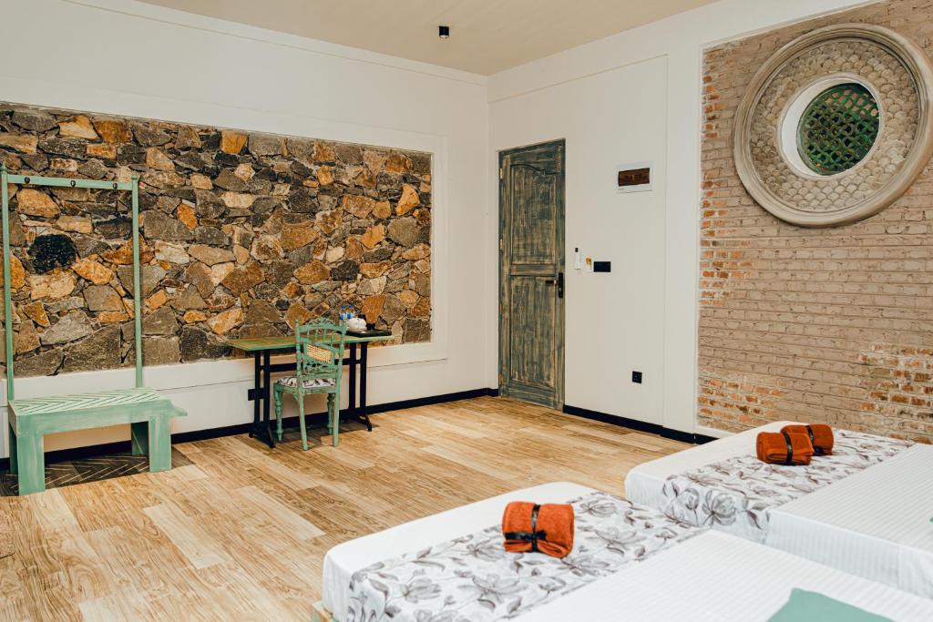 Still Waters Artistry - 3