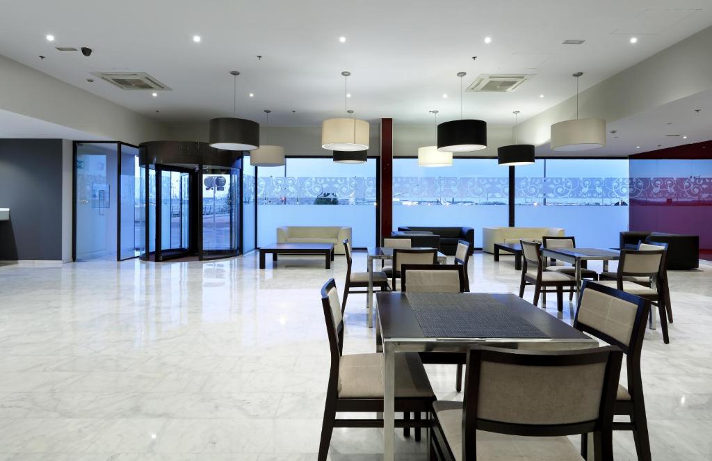 Eurostars Zaragoza - Resim 25