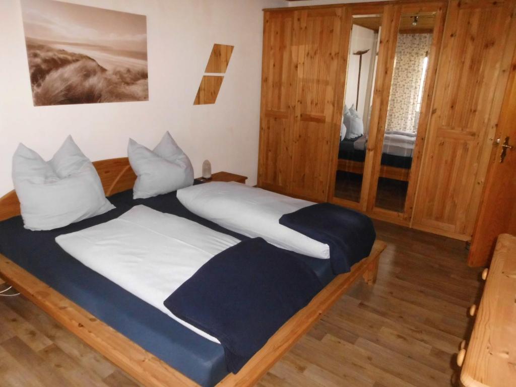 Postel nebo postele na pokoji v ubytování Ferienwohnung Schwaiger