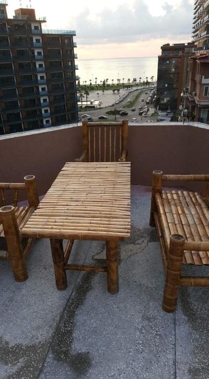 Balkón nebo terasa v ubytování New Batumi Inn Hotel