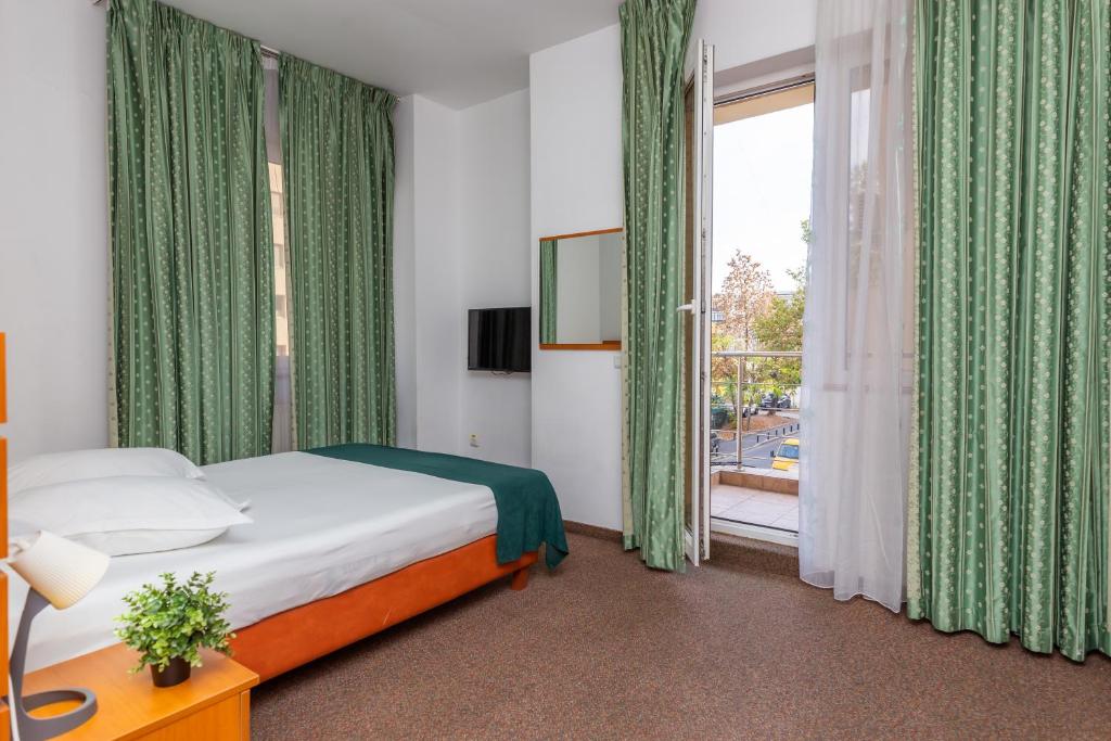 Hotel Sir Colentina - Resim 14