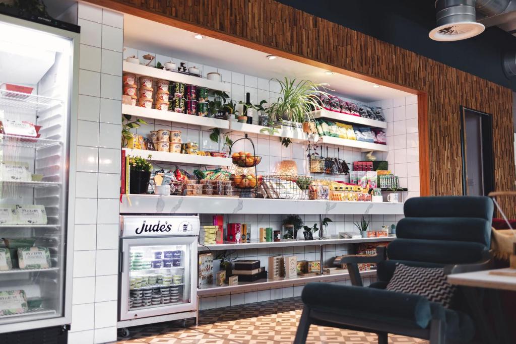 room2 Southampton Hometel - Resim 37