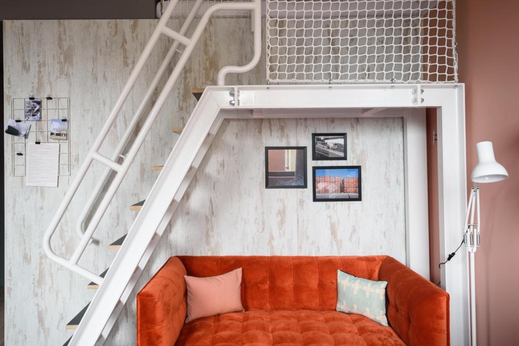 room2 Southampton Hometel - Resim 19