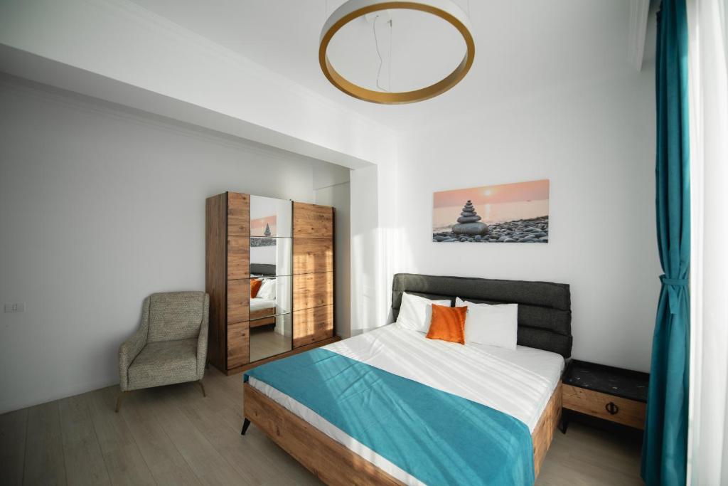 
Queen Suite with Balcony
