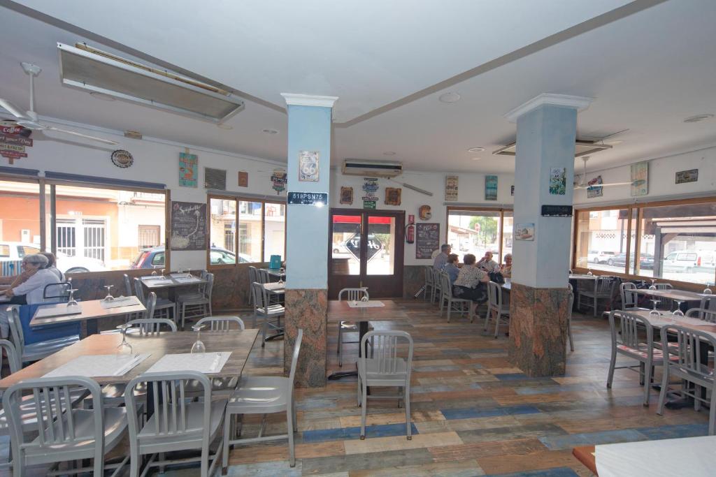 Restaurace v ubytování Hostal Virginia