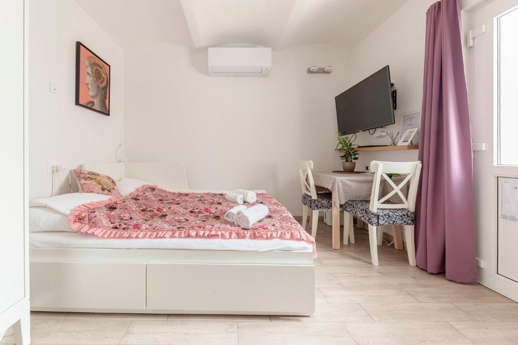 Vila ART - Deluxe Studio