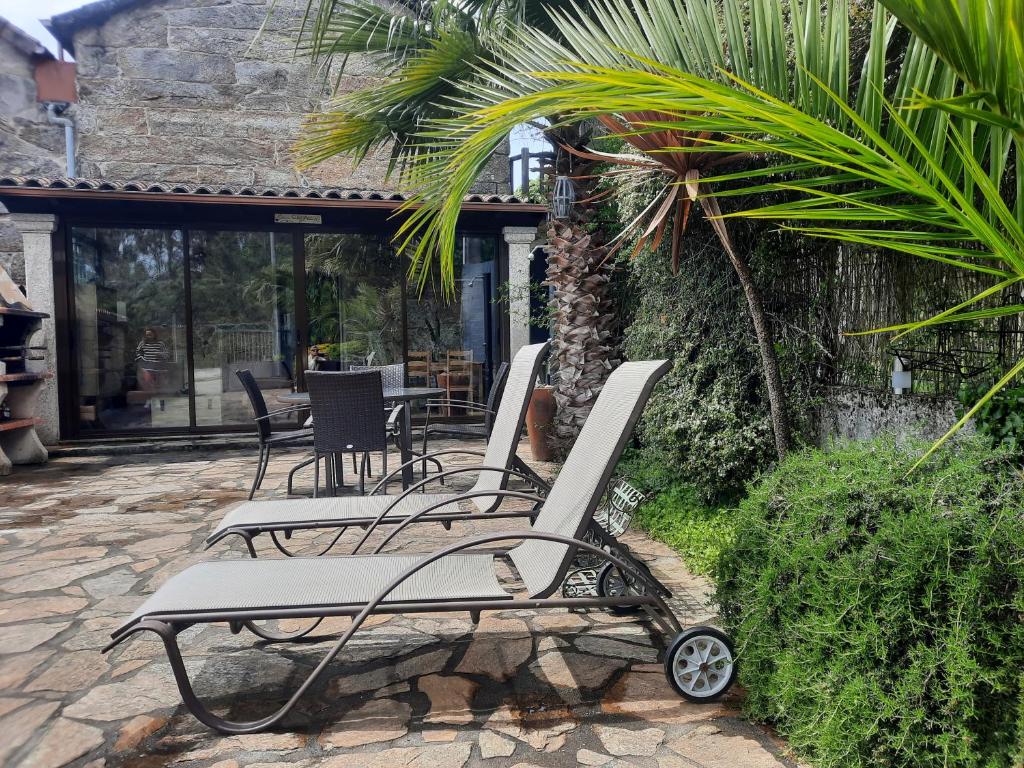 Κήπος έξω από το Casa Rural Cabo de Aráns