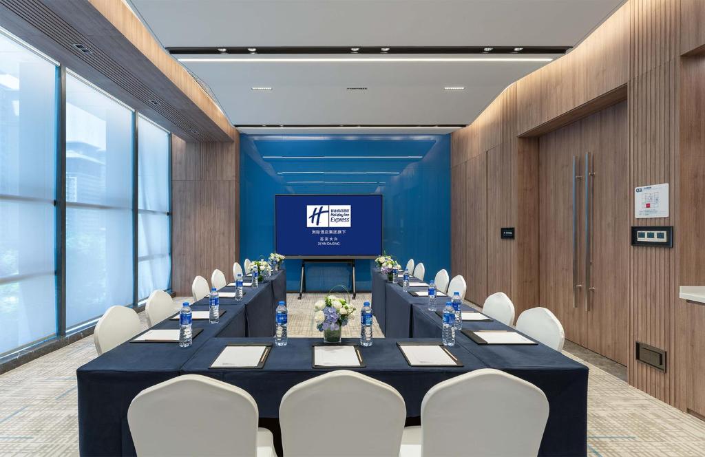 Konferenční prostory v ubytování Holiday Inn Express Xi'an Daxing by IHG