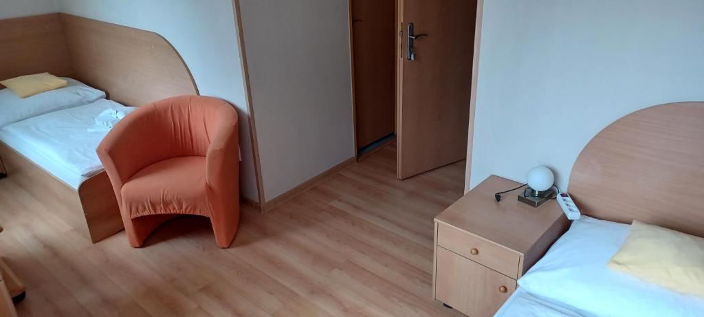 Hotel Baník Handlová - Twin Room
