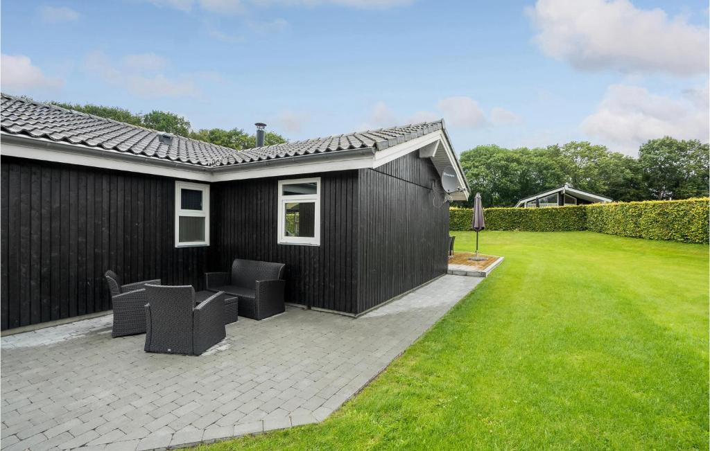 Zahrada ubytování Four-Bedroom Holiday Home In Aabenraa