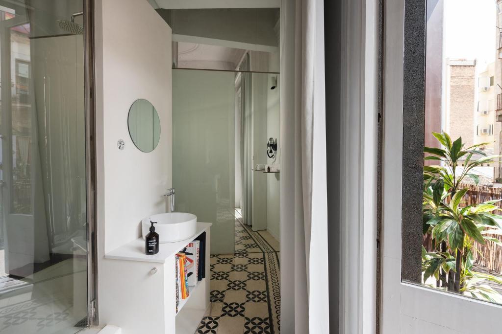 Kúpeľňa v ubytovaní Chic & Basic Born Boutique Hotel