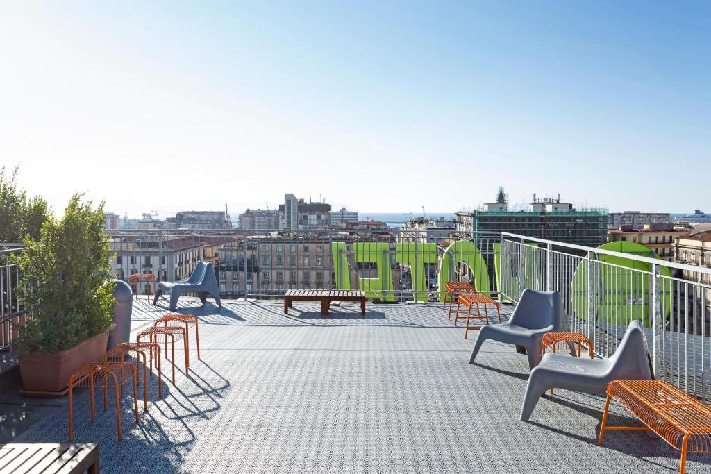 Balkón nebo terasa v ubytování B&B Hotel Napoli