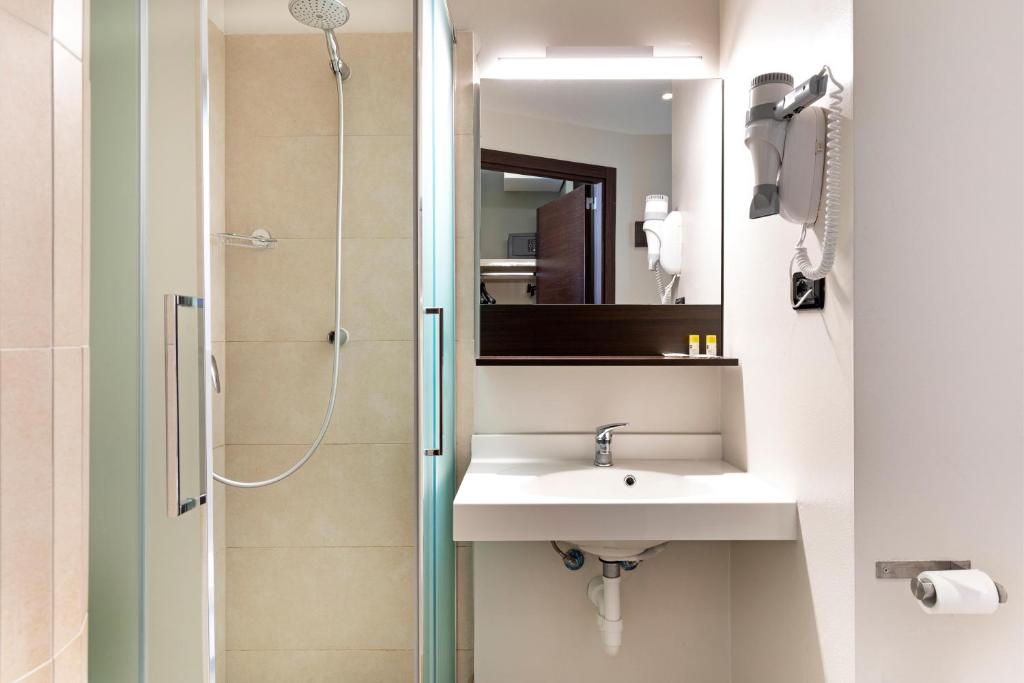 Koupelna v ubytování B&B HOTEL Torino Orbassano
