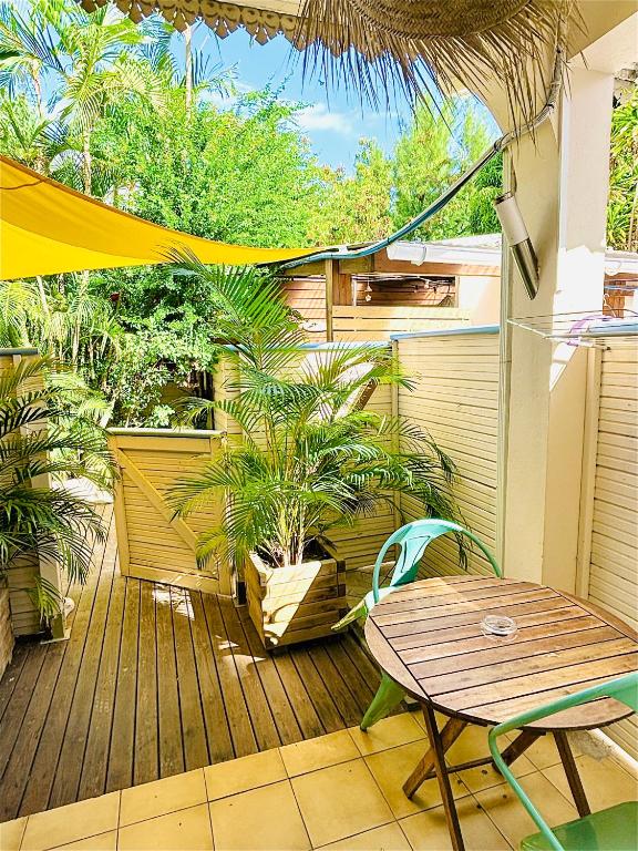 Balkón nebo terasa v ubytování Hôtel Coco Island