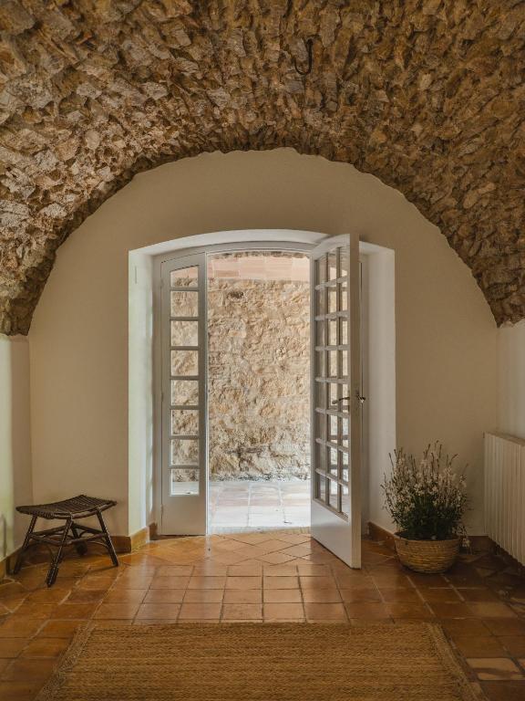 Fotografia z galérie ubytovania Deco - Casa Voltes Peratallada v destinácii Peratallada