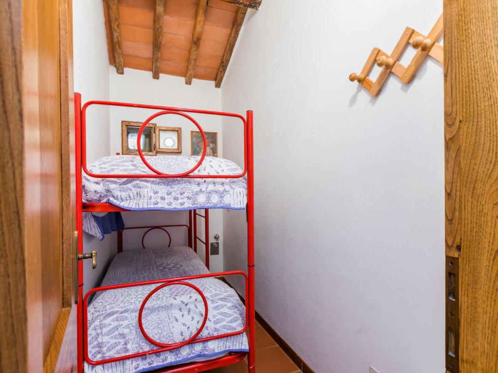 Posteľ alebo postele v izbe v ubytovaní Apartment Certina 4 by Interhome