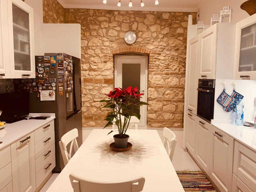 Kuchyň nebo kuchyňský kout v ubytování Camera Singola Matrimoniale Verona