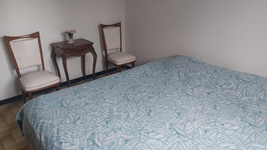 Posteľ alebo postele v izbe v ubytovaní Belle maison 140 m2 à 15 mn de la mer 10 mn de Montpellier