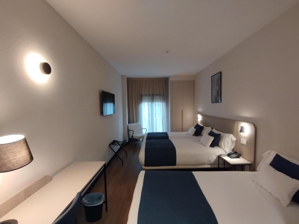 Hotel Don Jaime 54 - Resim 10