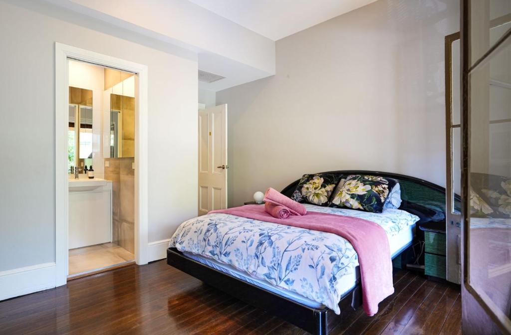 Millers Point Homestay - Housity