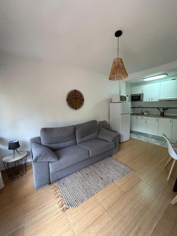 Kuchyň nebo kuchyňský kout v ubytování Apartamento Berlin! Paseo Marítimo 2ª linea de mar.