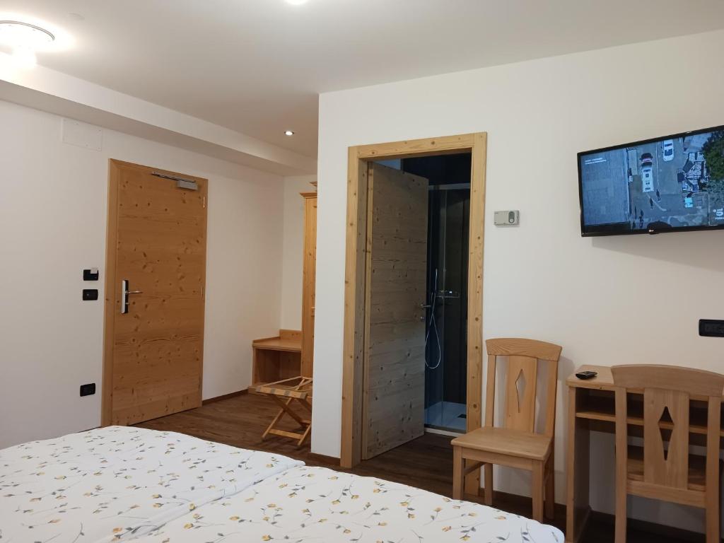 A television and/or entertainment centre at La Campagnola