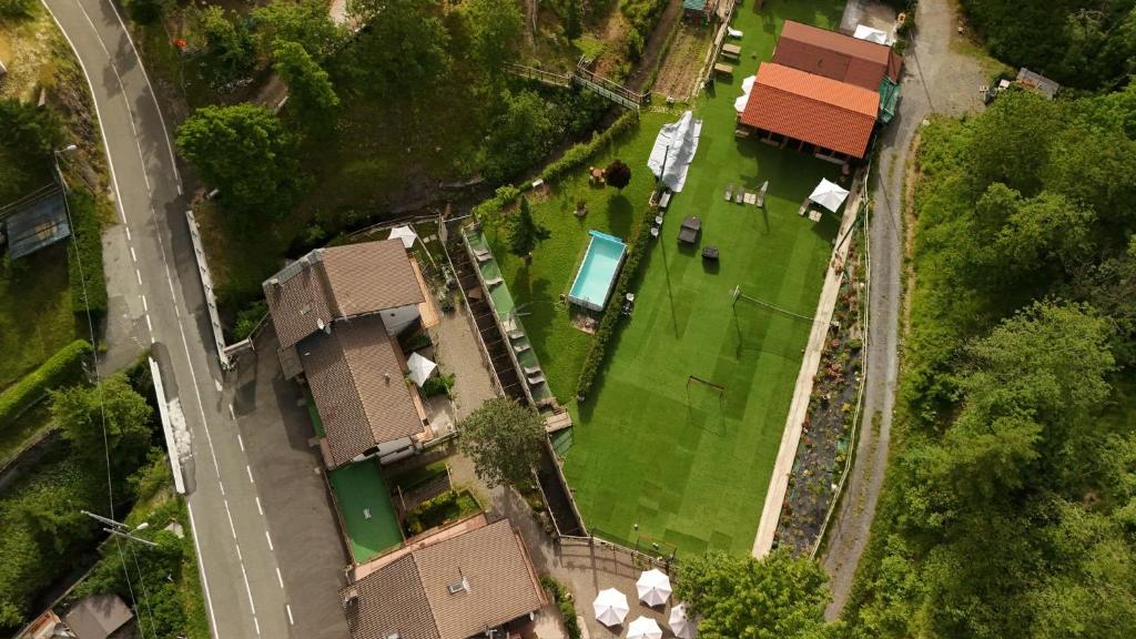 Widok z lotu ptaka na obiekt Green Riviera Case Vacanza