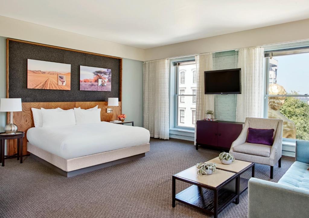 21c Museum Hotel Louisville photo