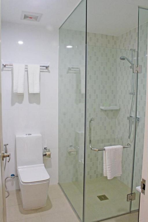 Koupelna v ubytování Hamersons Hotel Cebu