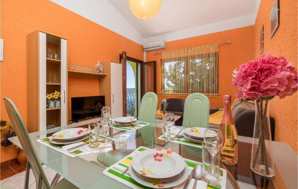 Fotografia z galérie ubytovania Cozy Apartment In Lukovo Sugarje v destinácii Barić Draga