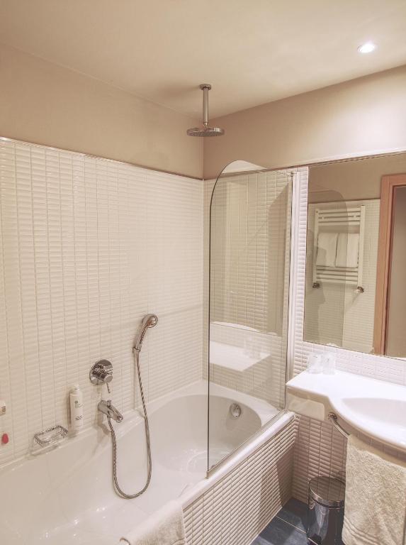 Koupelna v ubytování Tower Hotel Malpensa