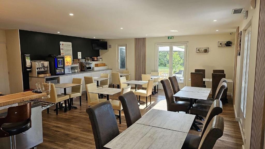 Posezení v ubytování Brit Hotel Plaisance A9/A61