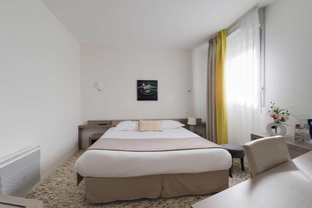 Brit Hotel Alghotel - Comfort Double Room