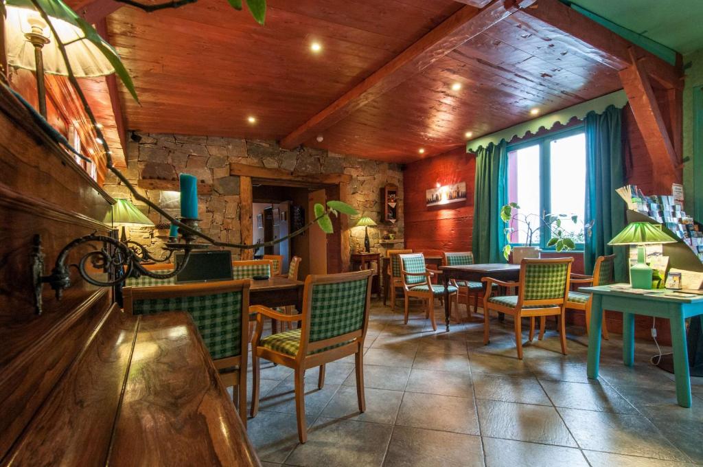 Posezení v ubytování Brit Hotel Florimont