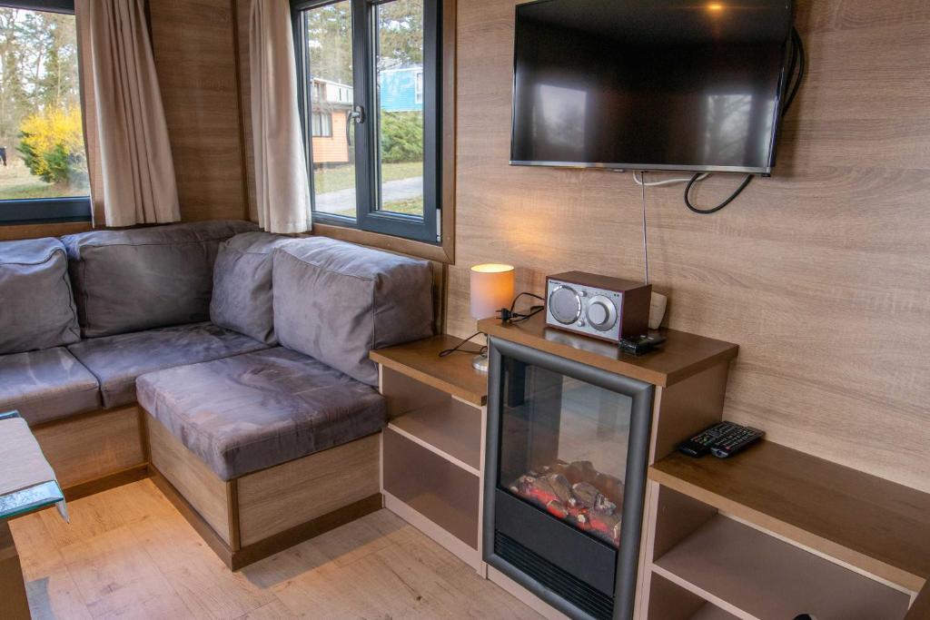 Mobilheime am See - Twee Slaapkamers Huis