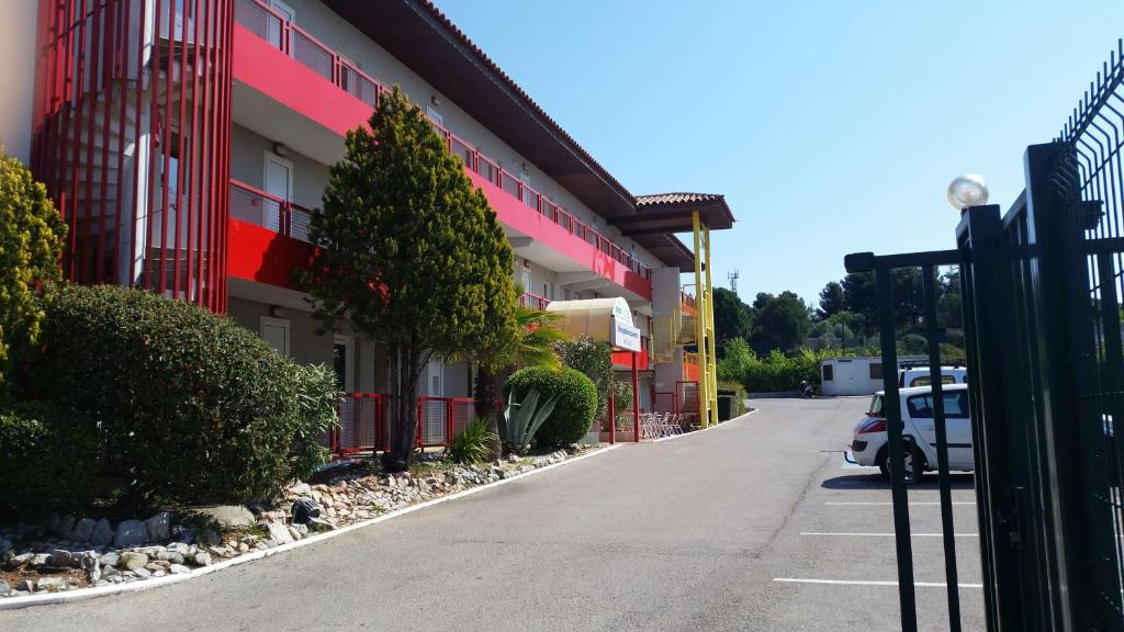 Budova, kde se hotel nachází