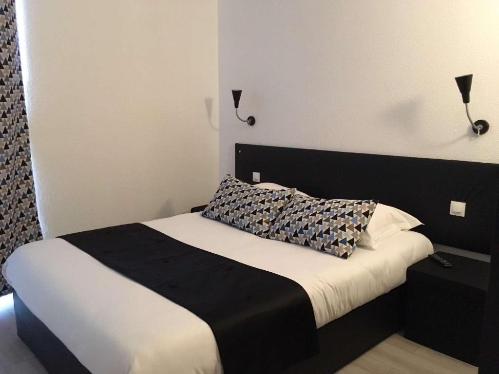 Brit Hotel Salon de Provence - Superior Double Room