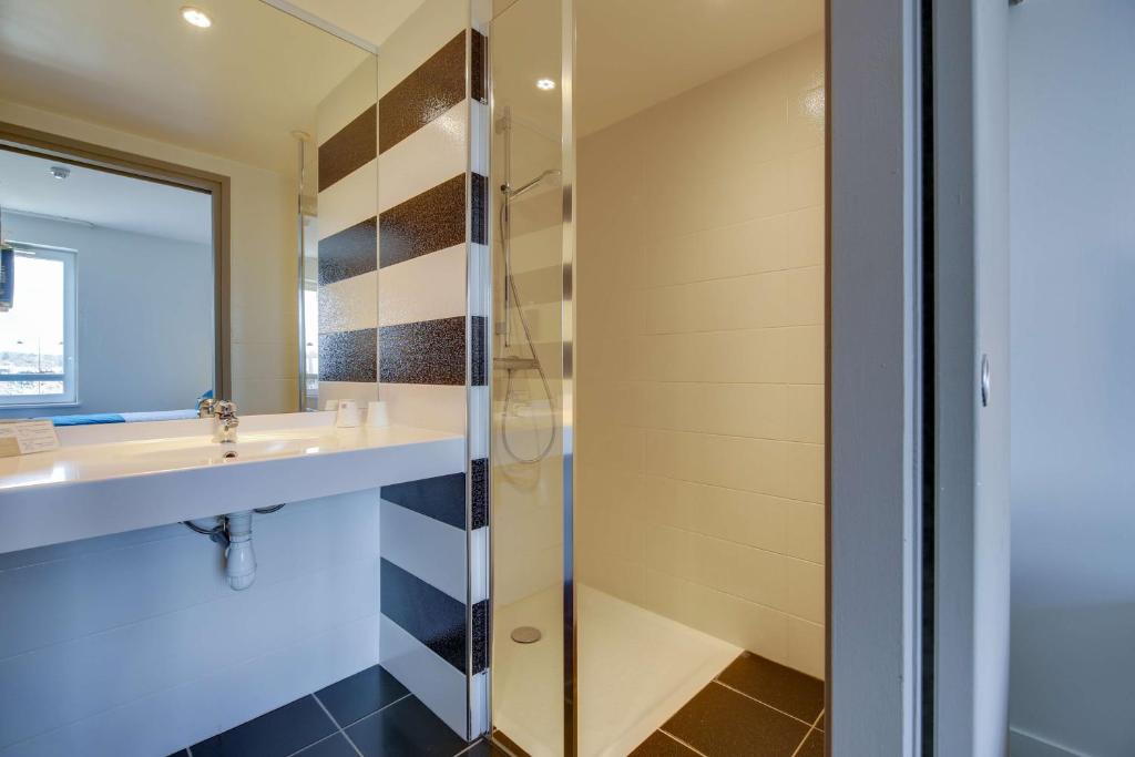 Brit Hotel Confort Saint-Dizier - Habitación Doble