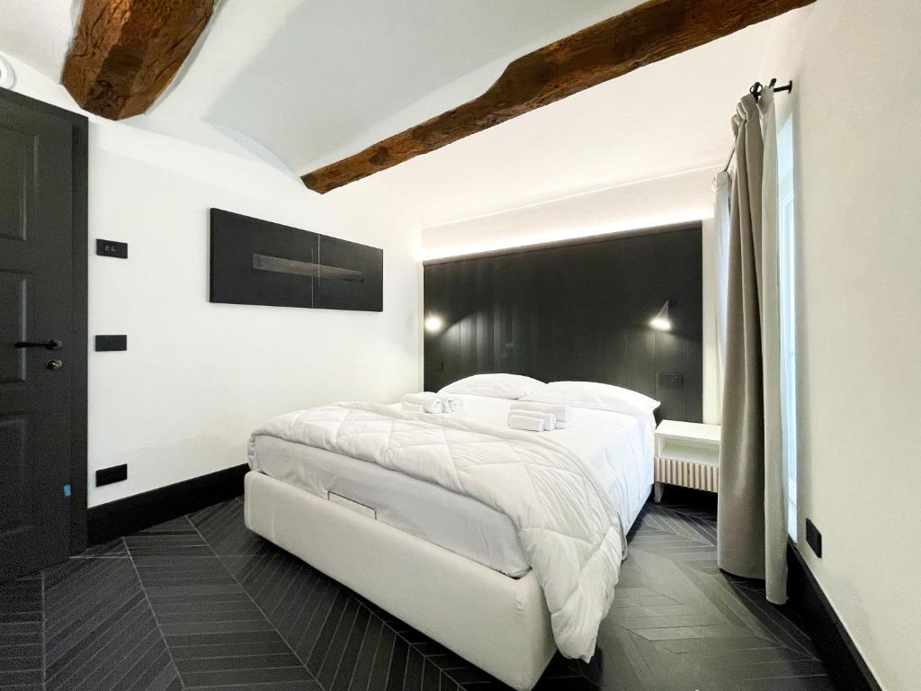 Canalchiaro 13 - Deluxe One-Bedroom Apartment With City View