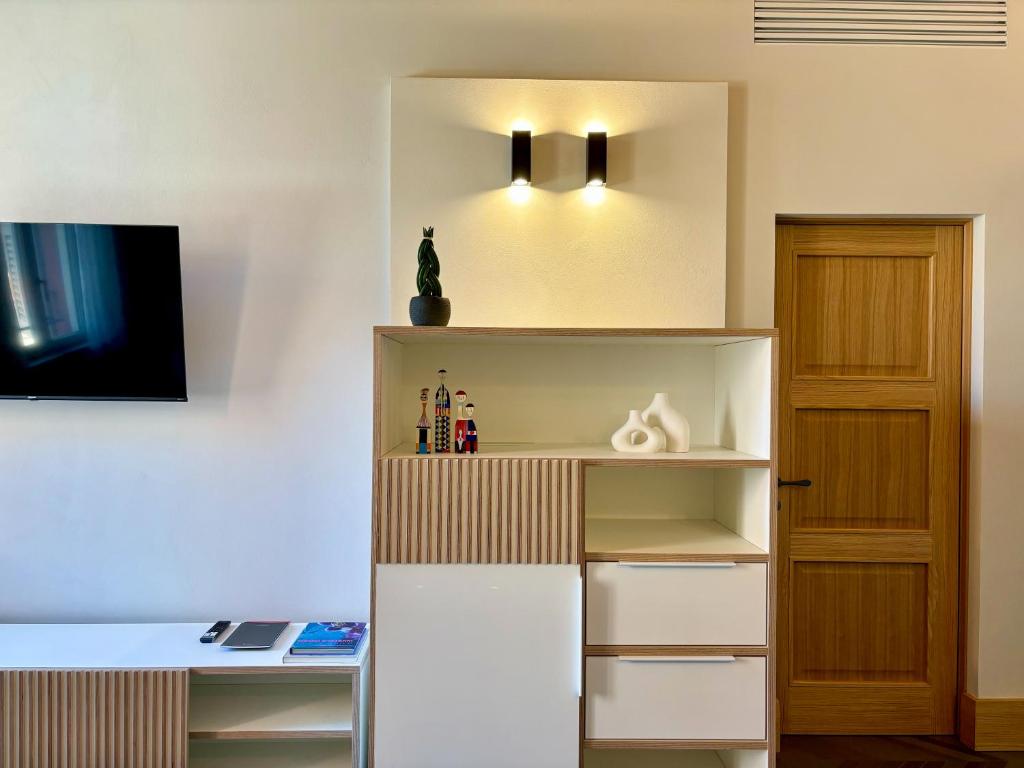 Canalchiaro 13 - Deluxe One-Bedroom Apartment With City View
