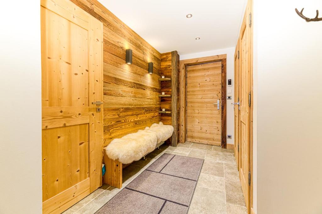 Zdjęcie z galerii obiektu Homency - Chalet La Biche w LʼAlpe-dʼHuez