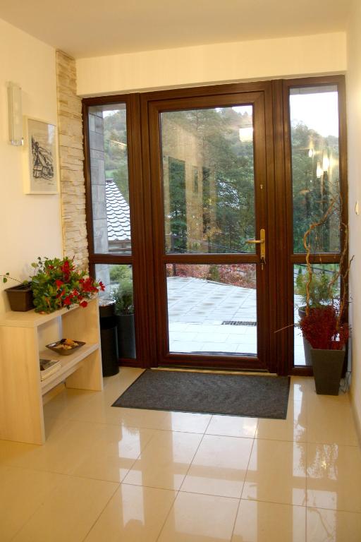 Guest House Vila Pod Lesom - Habitación Triple